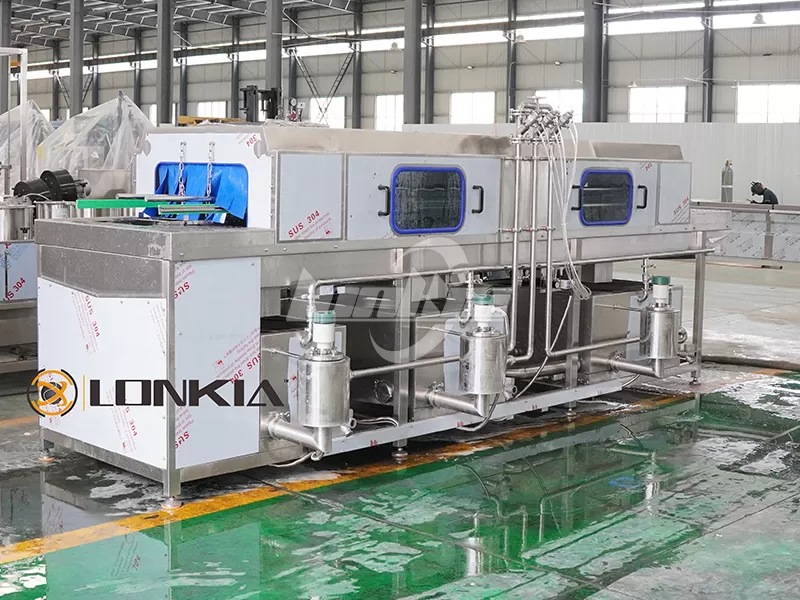 How to Maintain Hygienic Poultry Crates After Meat Processing?