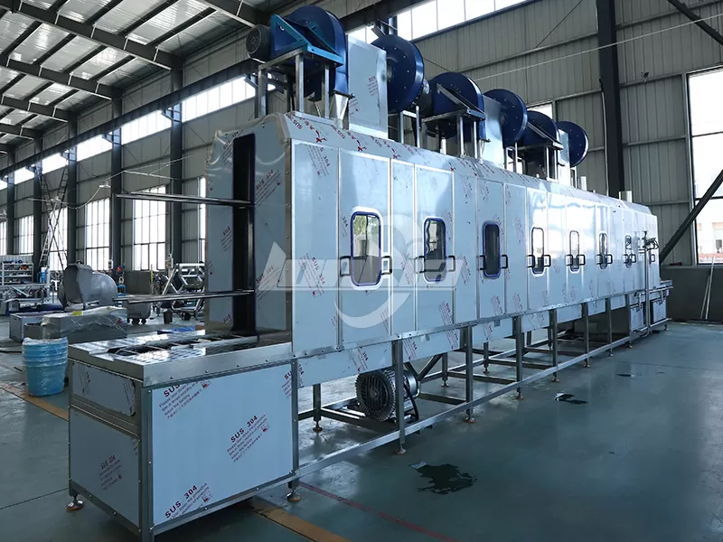 Plastic Pallet Washer with Drying System: Is It Necessary?