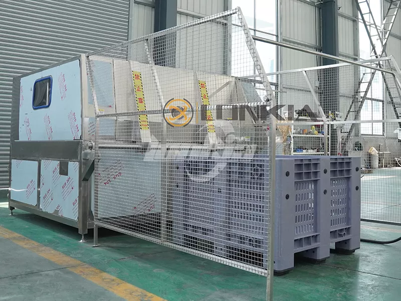 How Many Workers Does a Crate Cleaning Machine Really Save?